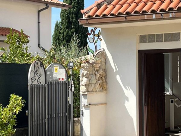appartamento in vendita a Scandriglia