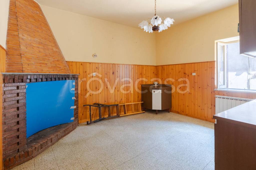 appartamento in vendita a Scandriglia