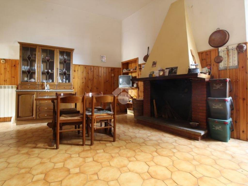 appartamento in vendita a Scandriglia