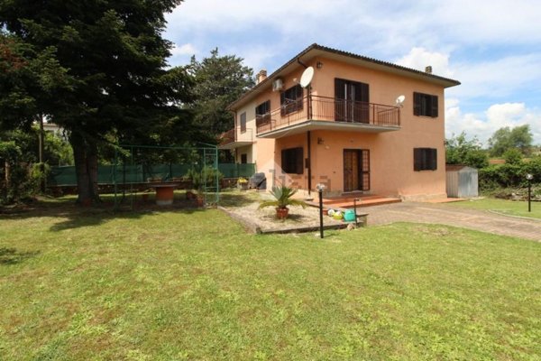 appartamento in vendita a Scandriglia