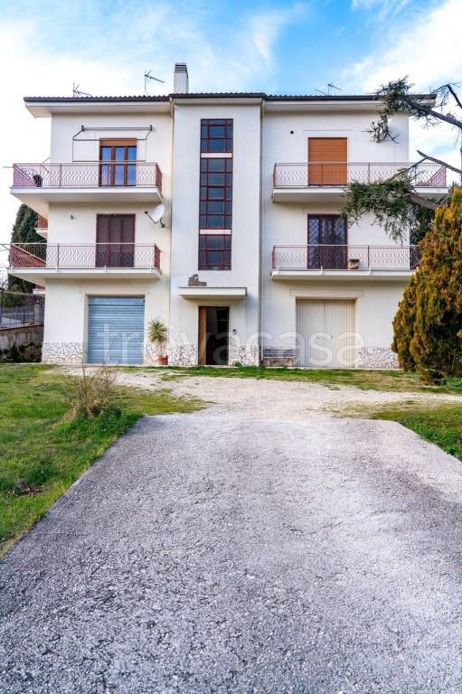 appartamento in vendita a Scandriglia