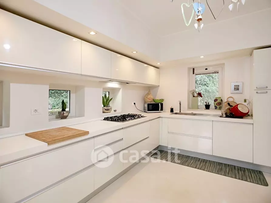 casa indipendente in vendita a Scandriglia