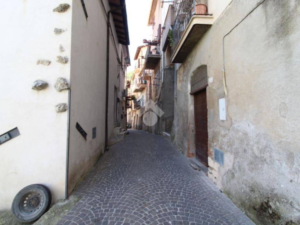 appartamento in vendita a Scandriglia