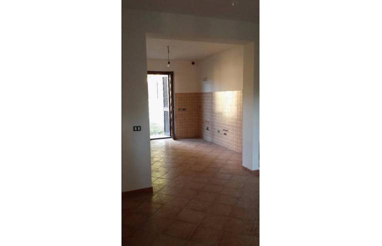 casa indipendente in vendita a Scandriglia in zona Ponticelli