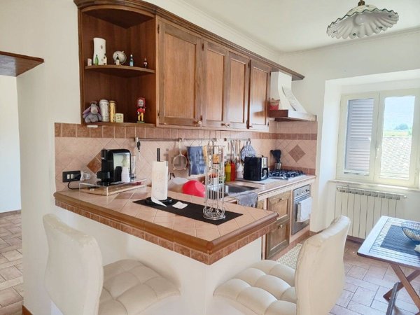 appartamento in vendita a Scandriglia in zona Ponticelli