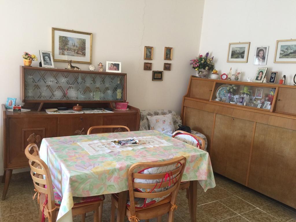 casa indipendente in vendita a Scandriglia