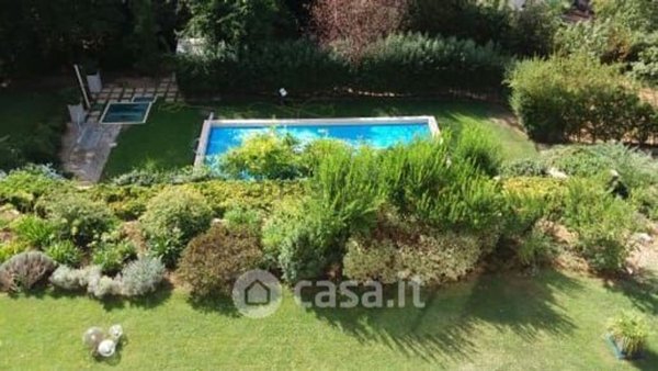 casa indipendente in vendita a Scandriglia