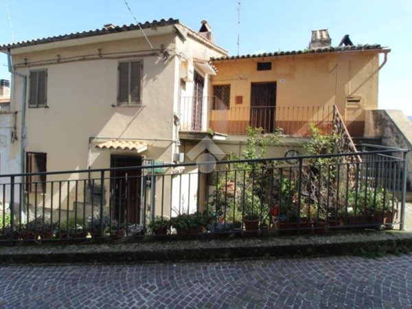 appartamento in vendita a Scandriglia