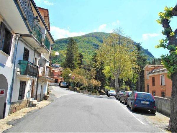 appartamento in vendita a Scandriglia