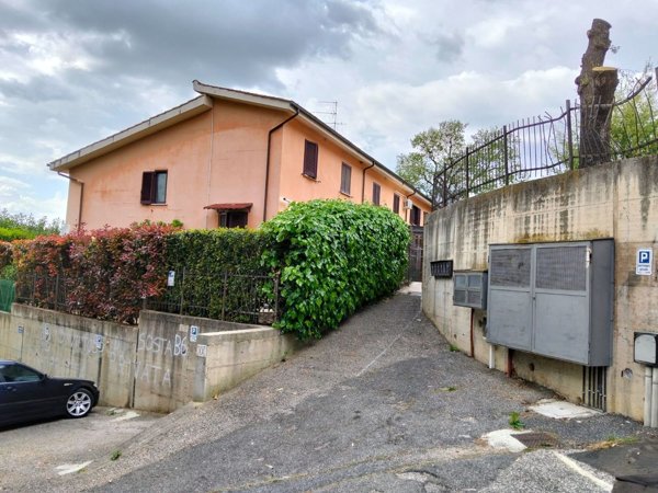 appartamento in vendita a Scandriglia