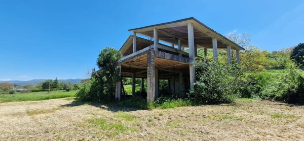 casale in vendita a Scandriglia