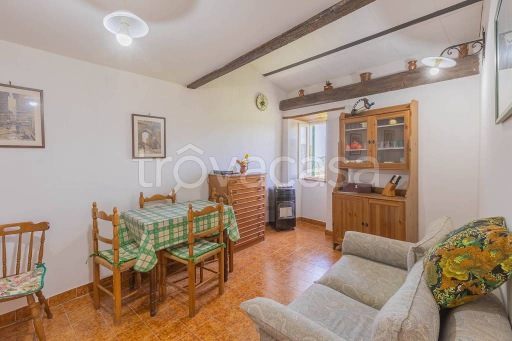 appartamento in vendita a Scandriglia
