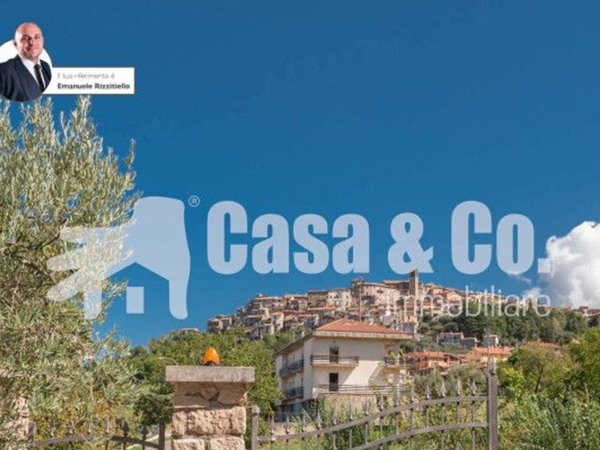 casa indipendente in vendita a Scandriglia