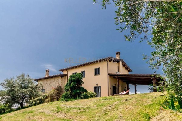 casa indipendente in vendita a Selci