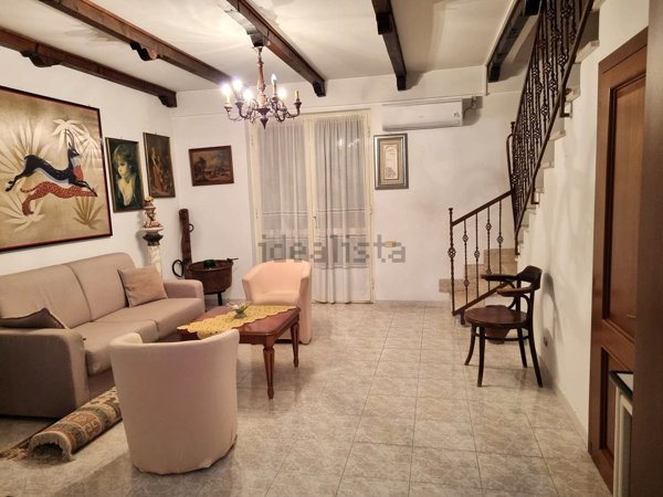 casa indipendente in vendita a Selci