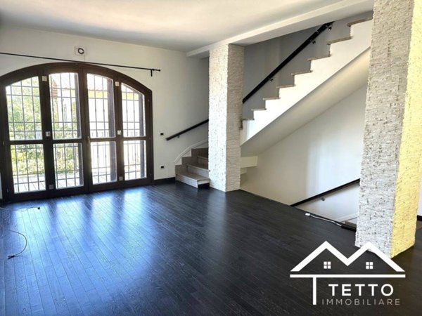 casa indipendente in vendita a Selci