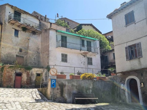 casa indipendente in vendita a Selci