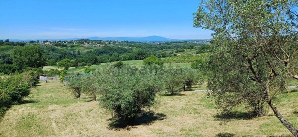 terreno in vendita a Selci