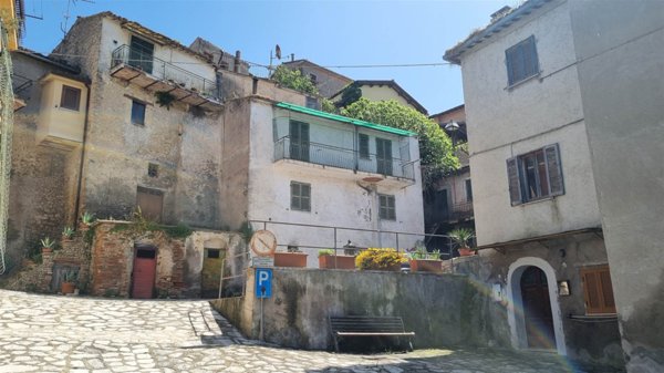 casa indipendente in vendita a Selci