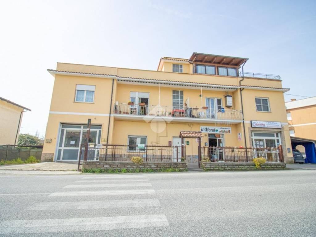 appartamento in vendita a Stimigliano