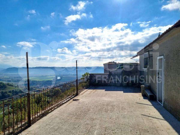 appartamento in vendita a Stimigliano