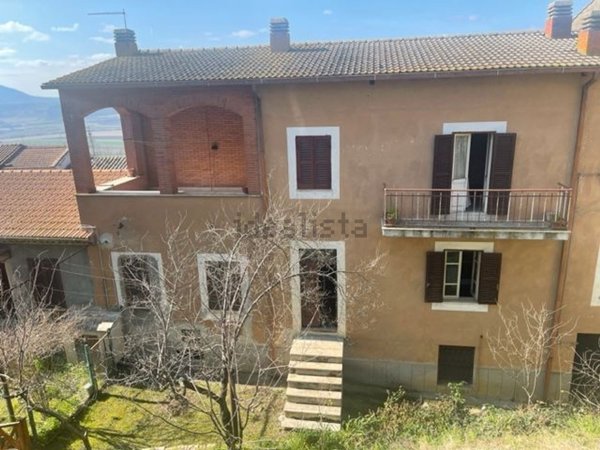 casa indipendente in vendita a Stimigliano