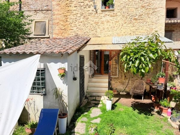 appartamento in vendita a Stimigliano