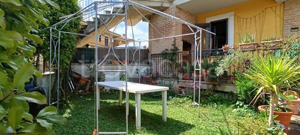 appartamento in vendita a Tarano in zona Baracche di San Polo