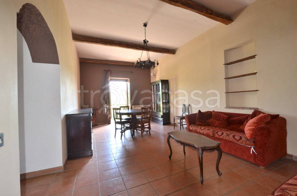 casa indipendente in vendita a Tarano in zona Baracche di San Polo