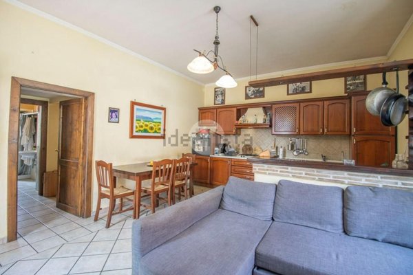 appartamento in vendita a Tarano in zona Baracche di San Polo