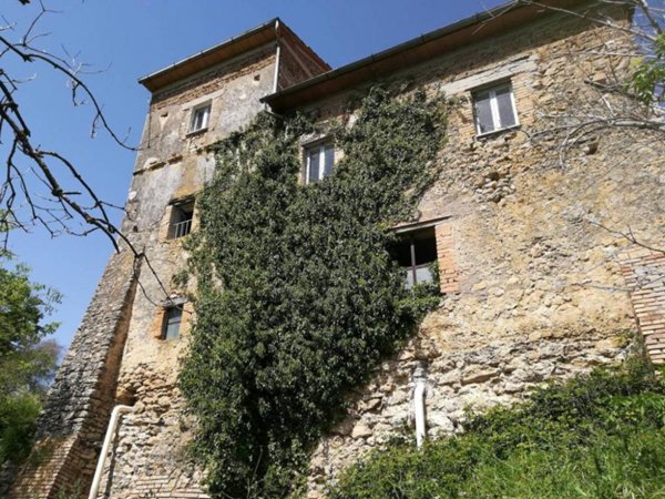 casa indipendente in vendita a Tarano