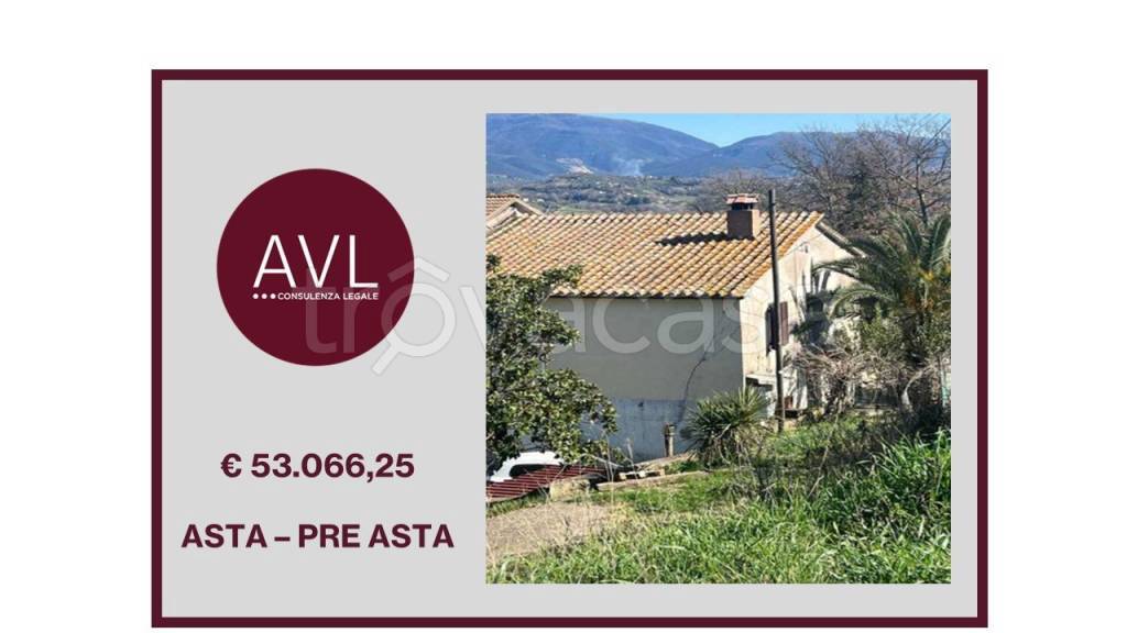 casa indipendente in vendita a Tarano