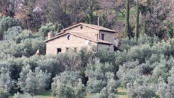 casa indipendente in vendita a Tarano