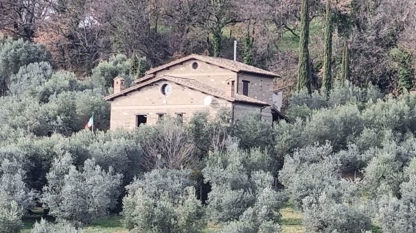 casa indipendente in vendita a Tarano