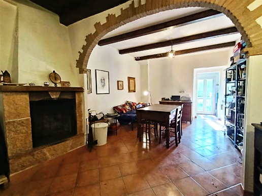 casa indipendente in vendita a Tarano in zona San Polo