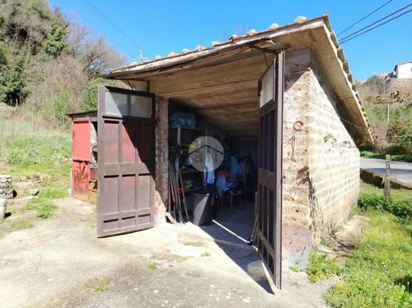 terreno agricolo in vendita a Tarano in zona San Polo