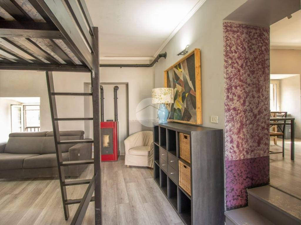 appartamento in vendita a Tarano in zona San Polo