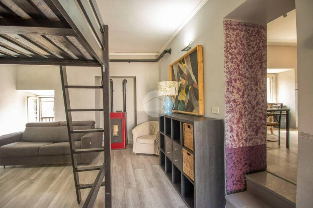 appartamento in vendita a Tarano in zona San Polo