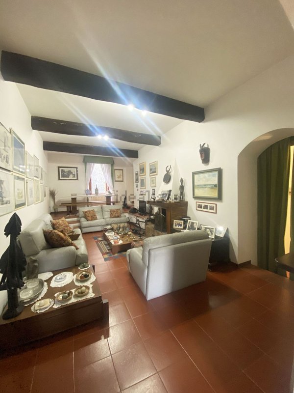 casa indipendente in vendita a Tarano