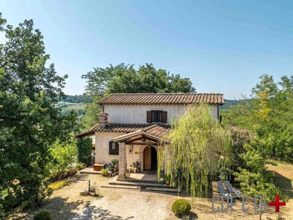 casa indipendente in vendita a Tarano in zona Baracche di San Polo