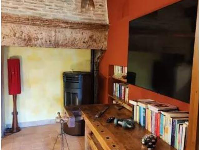 appartamento in vendita a Toffia