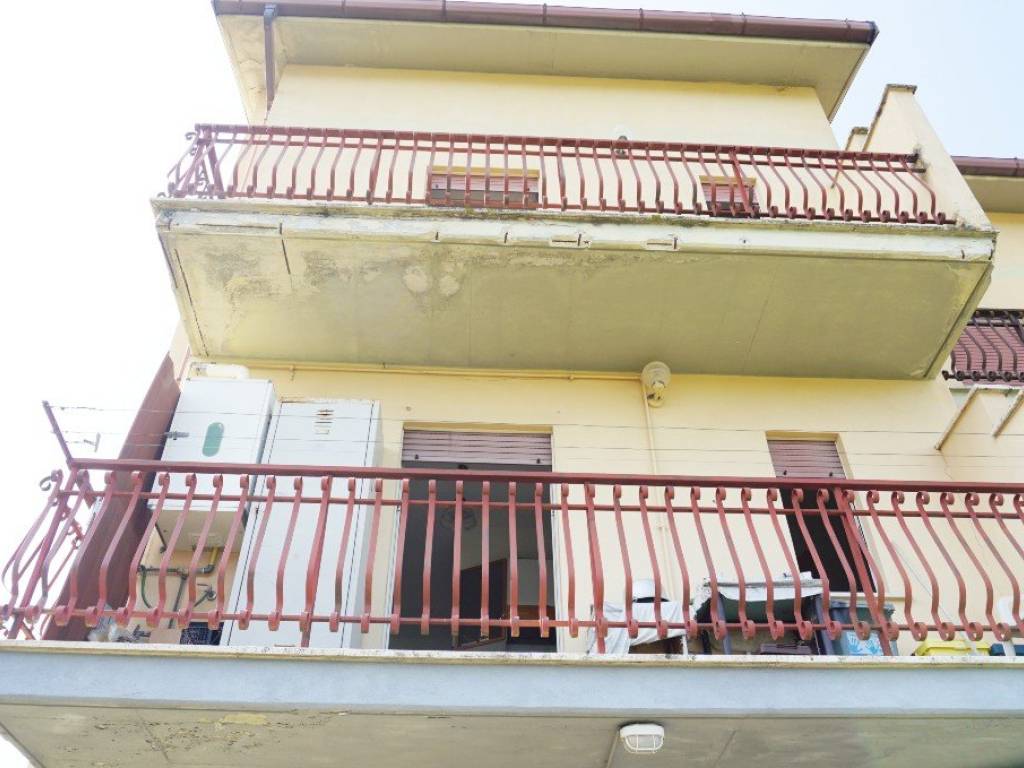 casa indipendente in vendita a Toffia