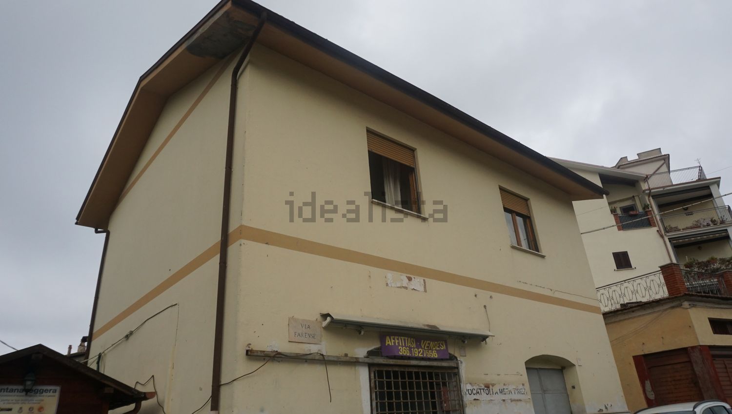 casa indipendente in vendita a Toffia
