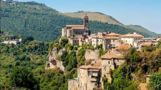 appartamento in vendita a Toffia