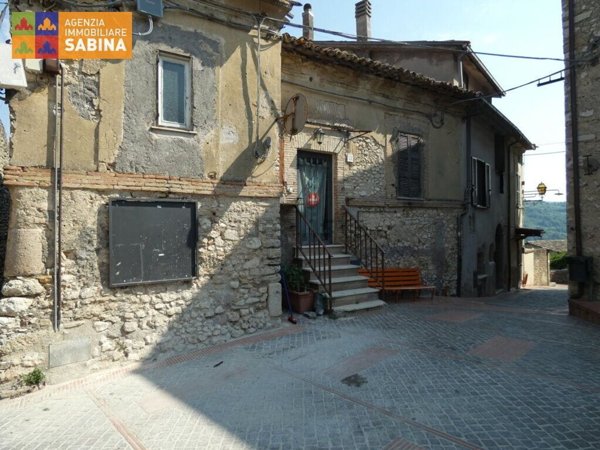 appartamento in vendita a Toffia