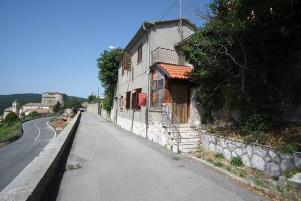 appartamento in vendita a Torricella in Sabina