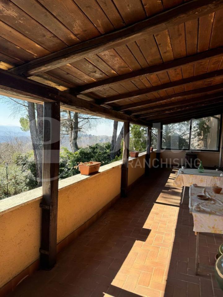 casa indipendente in vendita a Torricella in Sabina