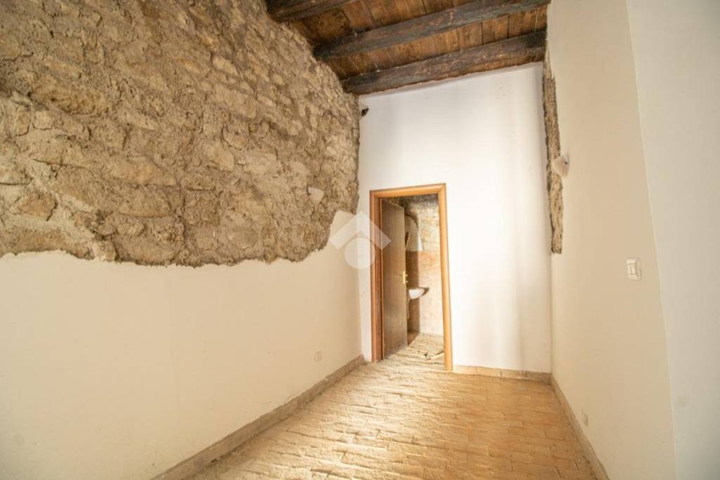 appartamento in vendita a Torri in Sabina