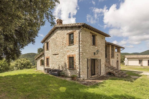 casa indipendente in vendita a Torri in Sabina