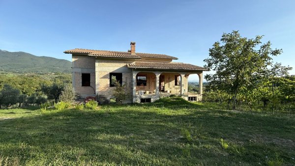 casa indipendente in vendita a Torri in Sabina